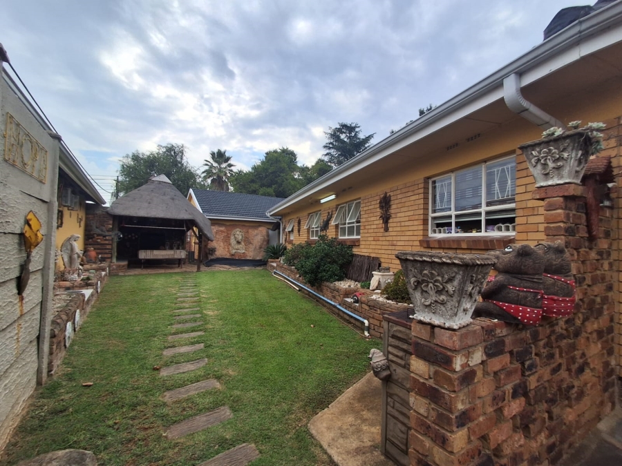 3 Bedroom Property for Sale in Rothdene Gauteng