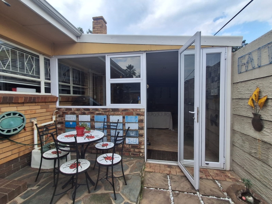 3 Bedroom Property for Sale in Rothdene Gauteng