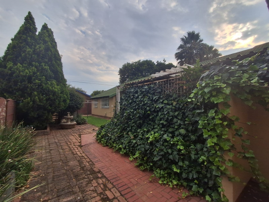 4 Bedroom Property for Sale in Arcon Park Gauteng