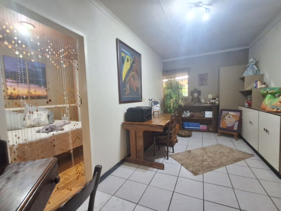 4 Bedroom Property for Sale in Arcon Park Gauteng