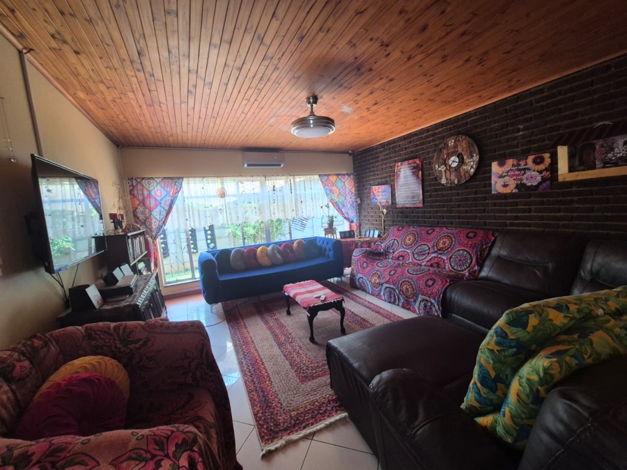 4 Bedroom Property for Sale in Vanderbijlpark SE 2 Gauteng