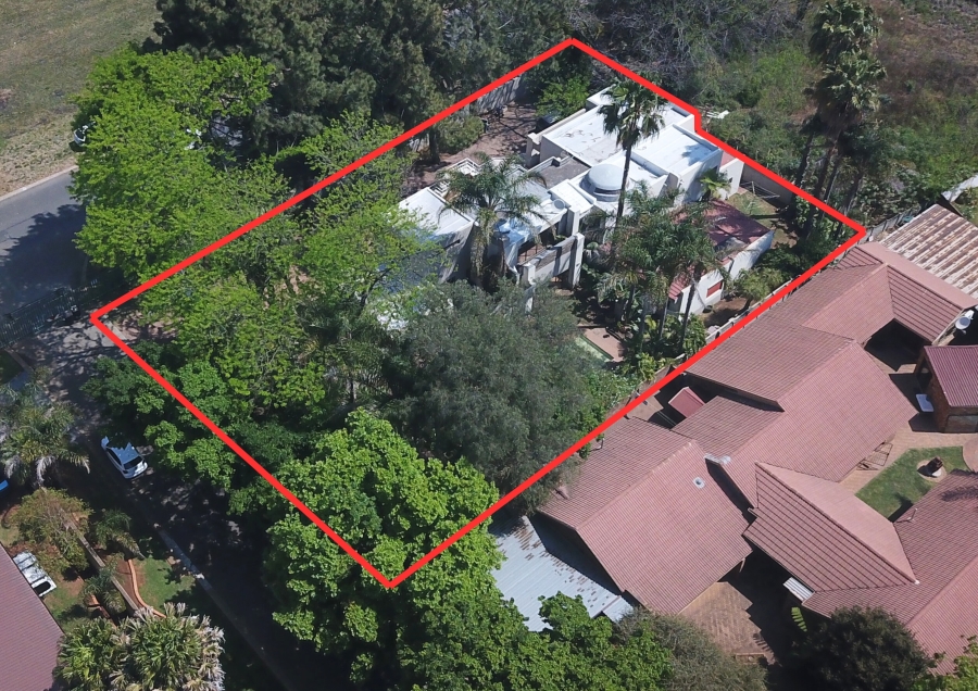 6 Bedroom Property for Sale in Sonneveld Gauteng