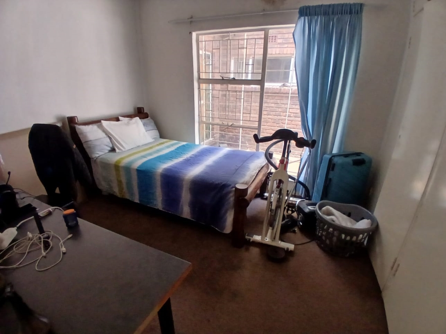 4 Bedroom Property for Sale in Sunair Park Gauteng