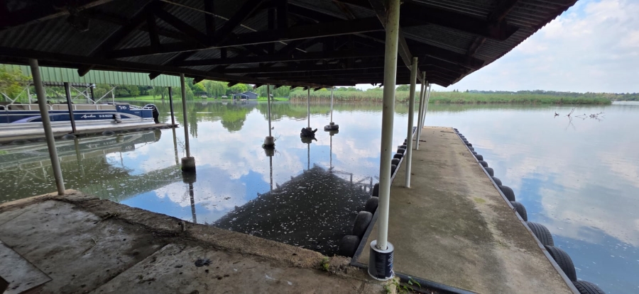 3 Bedroom Property for Sale in Lochvaal Gauteng