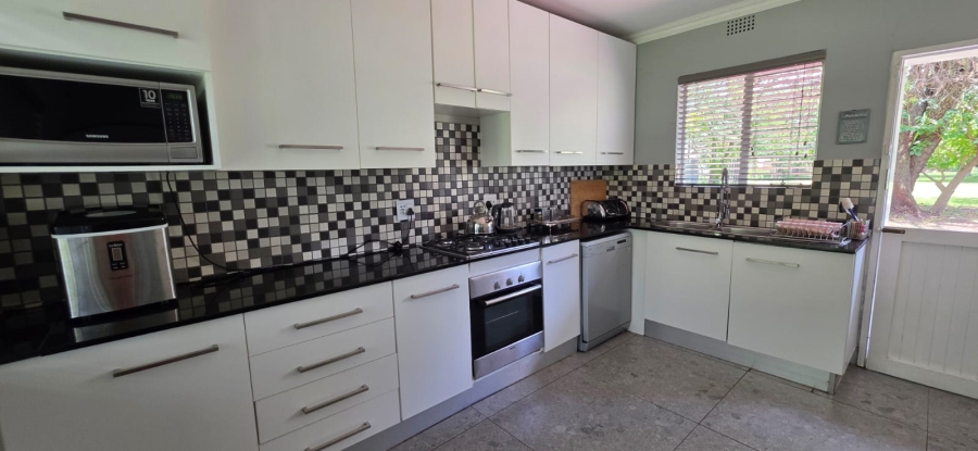 3 Bedroom Property for Sale in Lochvaal Gauteng