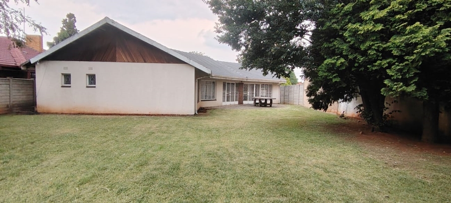 3 Bedroom Property for Sale in Brenthurst Gauteng