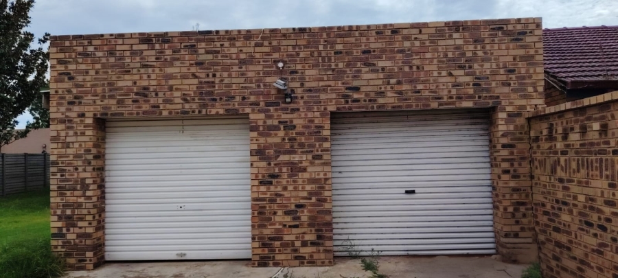 3 Bedroom Property for Sale in Brenthurst Gauteng