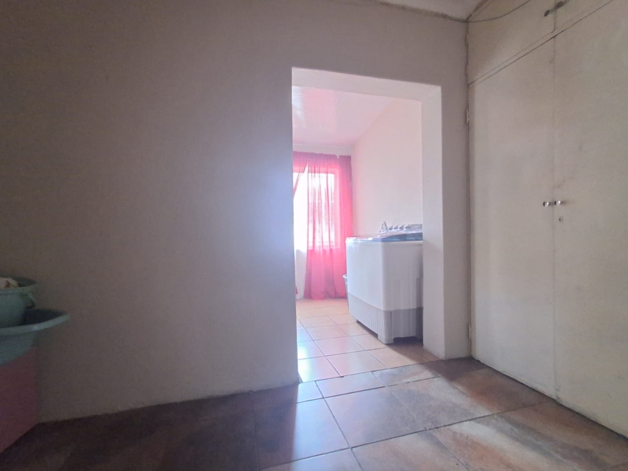 4 Bedroom Property for Sale in Sonland Park Gauteng