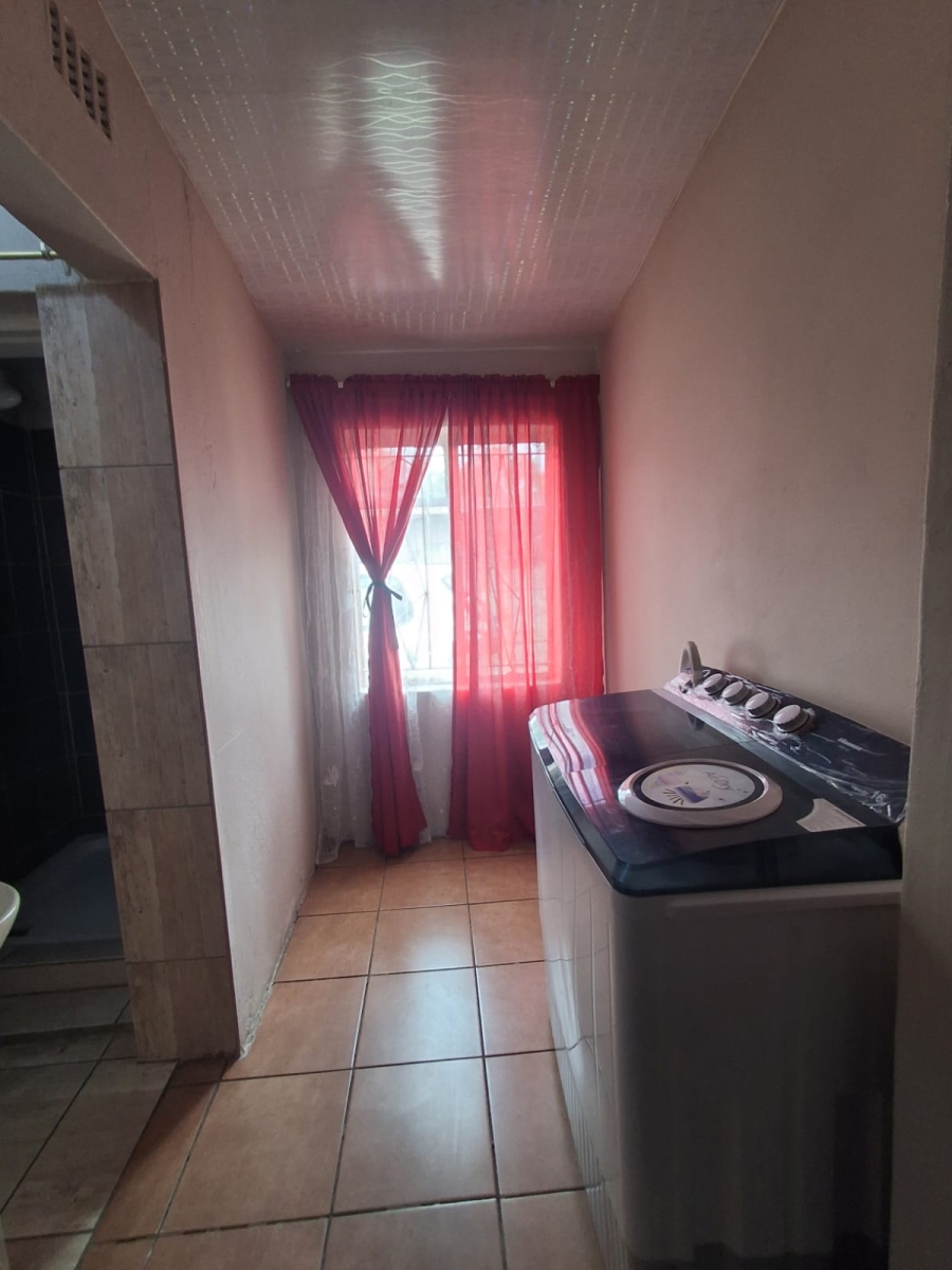 4 Bedroom Property for Sale in Sonland Park Gauteng