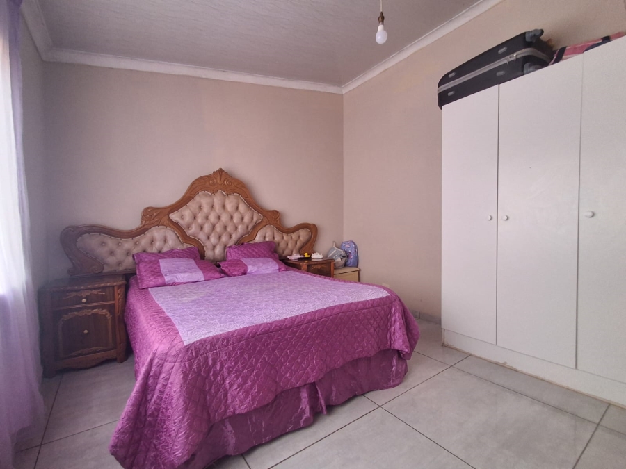 4 Bedroom Property for Sale in Sonland Park Gauteng