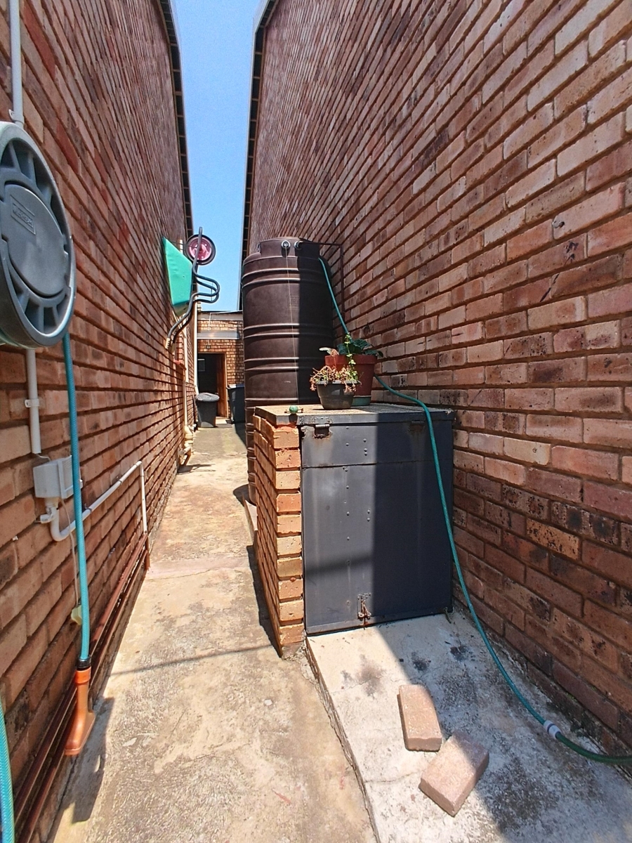 3 Bedroom Property for Sale in Fochville Gauteng