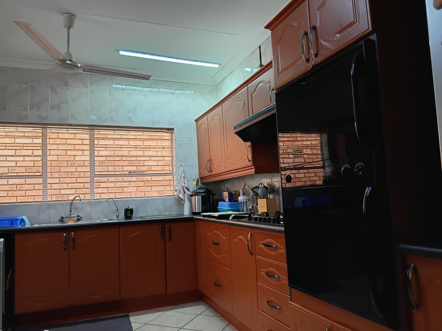 3 Bedroom Property for Sale in Fochville Gauteng