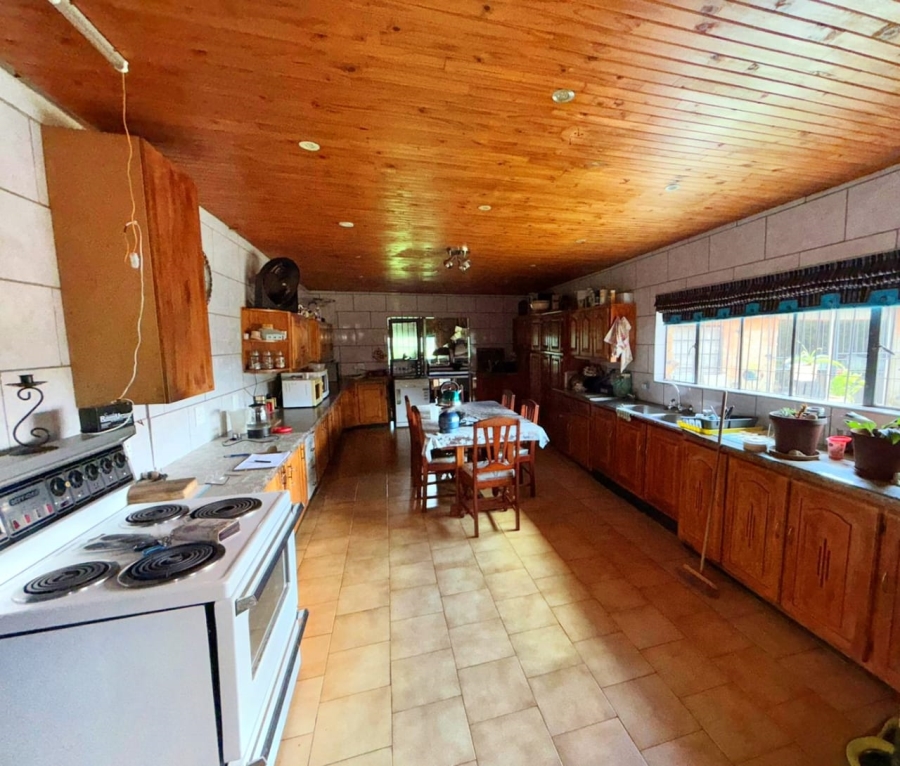 4 Bedroom Property for Sale in Mullerstuine Gauteng