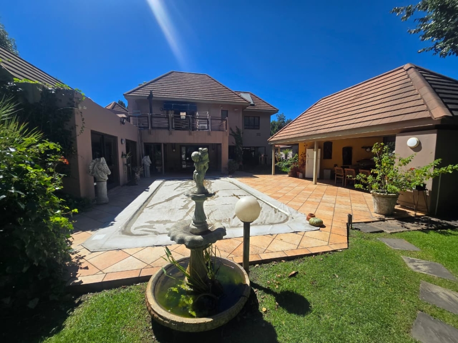 4 Bedroom Property for Sale in Three Rivers Proper Gauteng