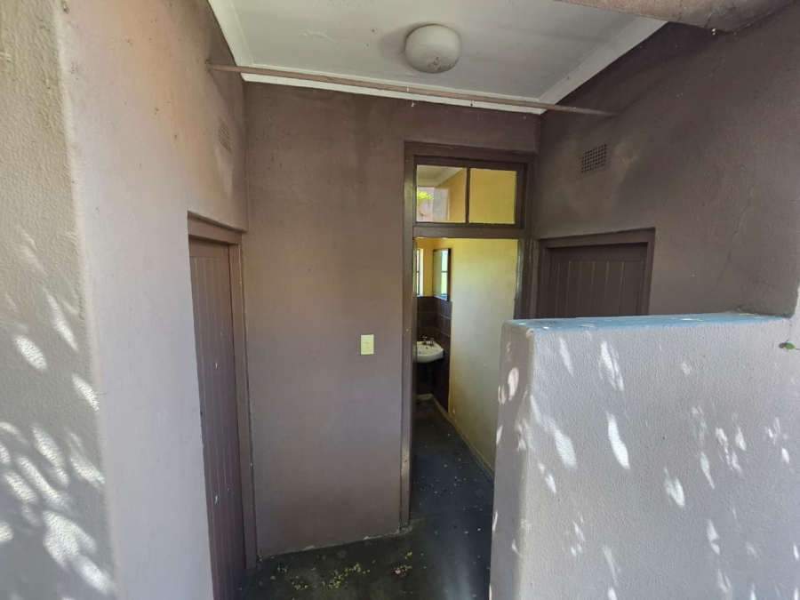 4 Bedroom Property for Sale in Three Rivers Proper Gauteng