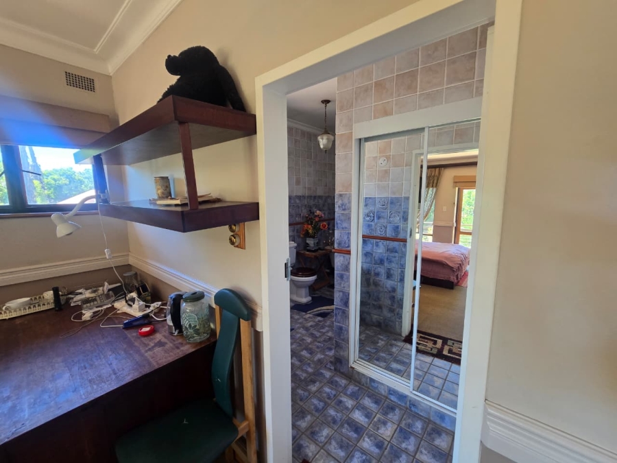 4 Bedroom Property for Sale in Three Rivers Proper Gauteng