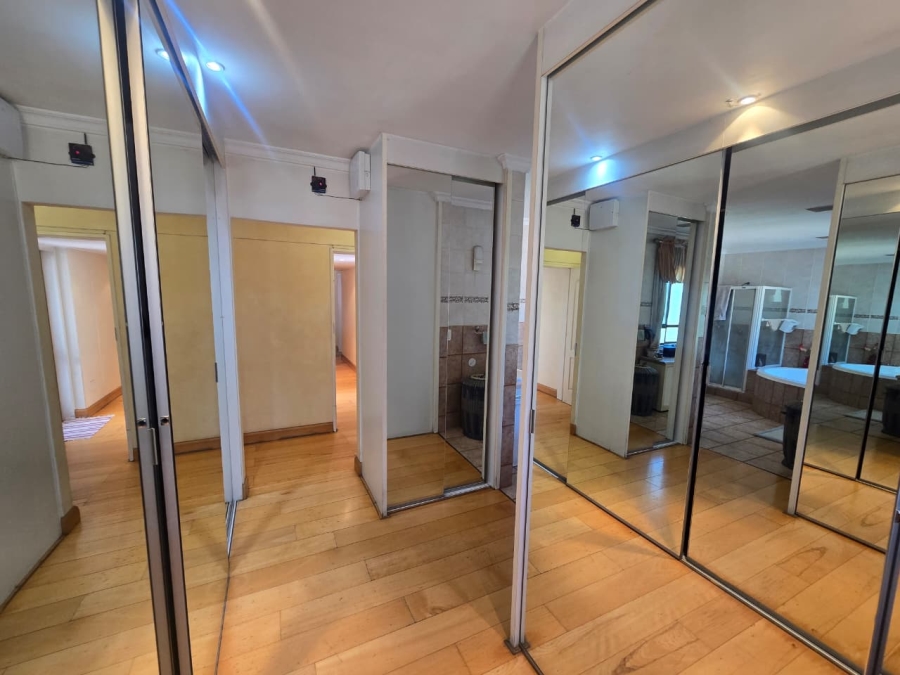 4 Bedroom Property for Sale in Three Rivers Proper Gauteng