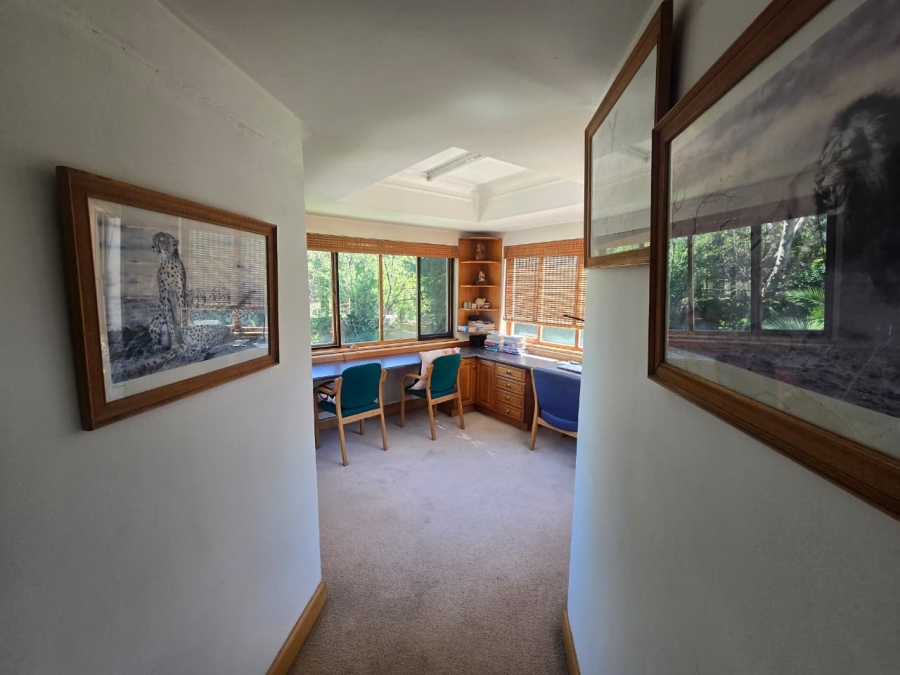 4 Bedroom Property for Sale in Three Rivers Proper Gauteng