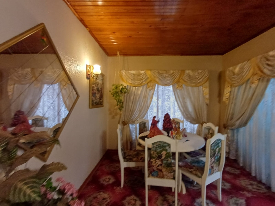 4 Bedroom Property for Sale in Vanderbijlpark Sw 2 Gauteng