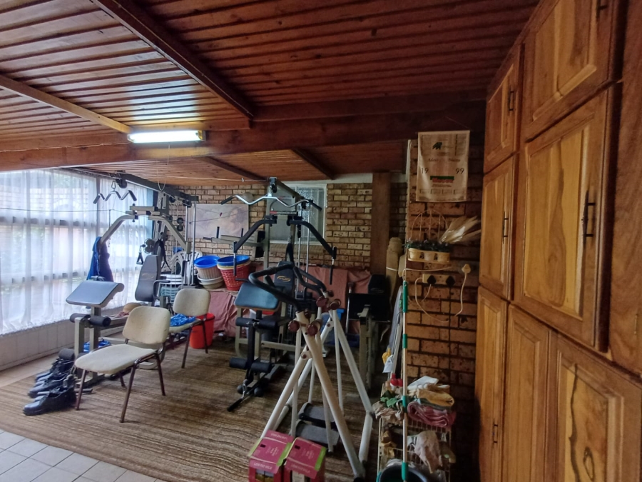 4 Bedroom Property for Sale in Vanderbijlpark Sw 2 Gauteng