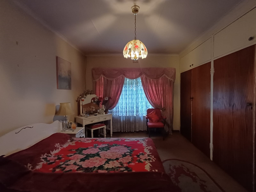 4 Bedroom Property for Sale in Vanderbijlpark Sw 2 Gauteng
