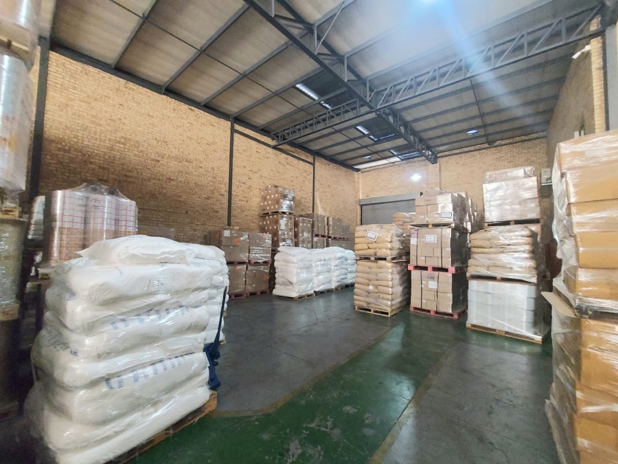 To Let commercial Property for Rent in North Riding Gauteng