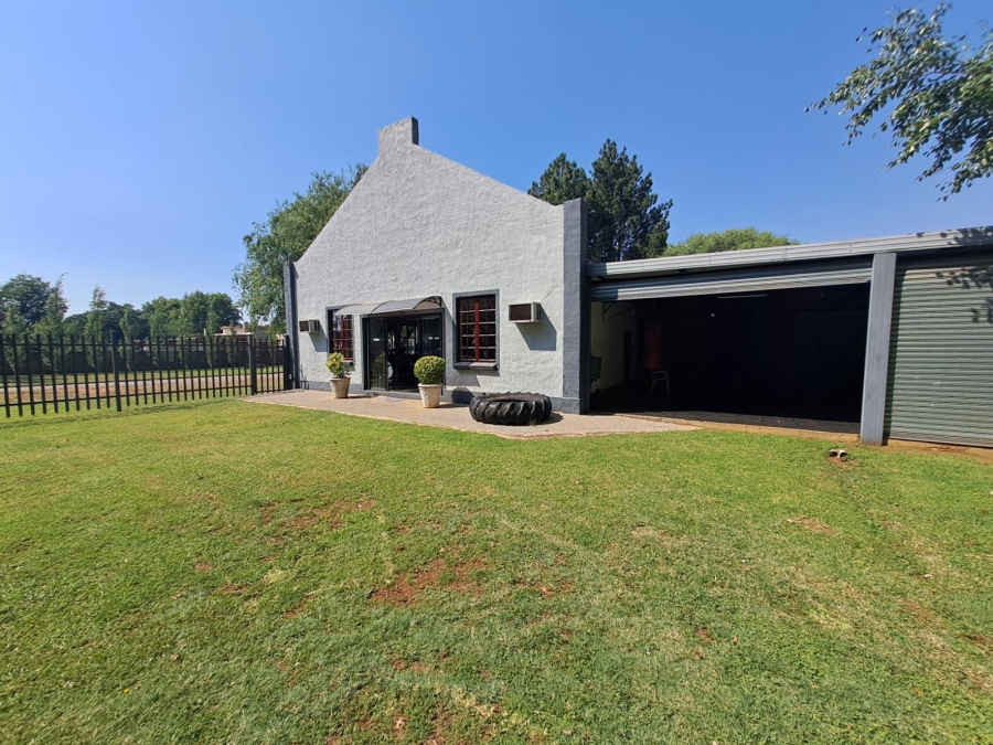 Commercial Property for Sale in Meyerton Central Gauteng