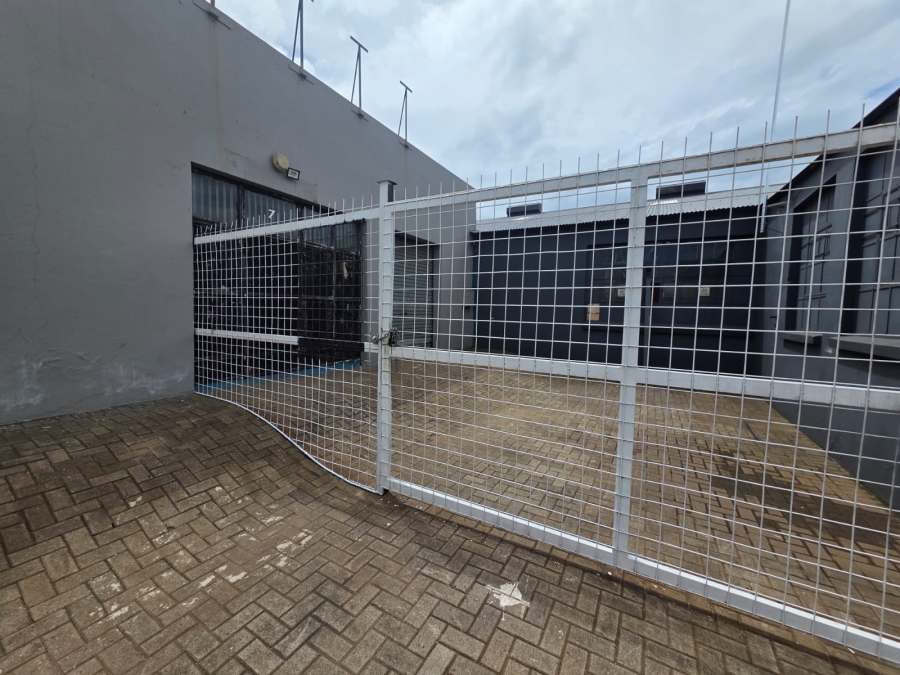 To Let commercial Property for Rent in Blesboklaagte Gauteng