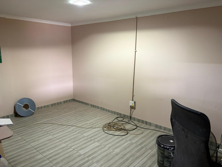 To Let commercial Property for Rent in Blesboklaagte Gauteng