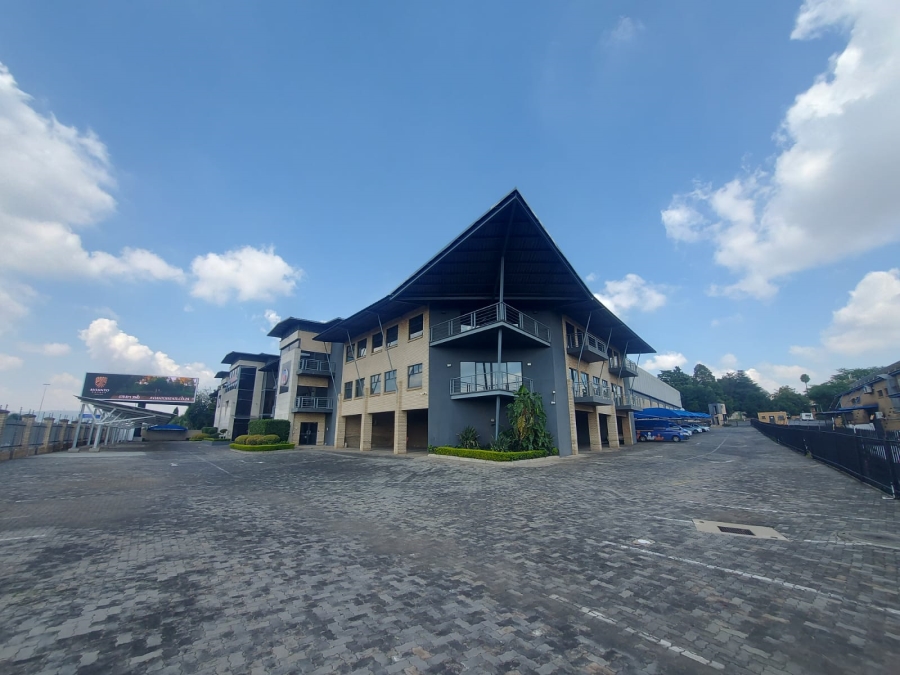 Commercial Property for Sale in Strijdom Park Gauteng