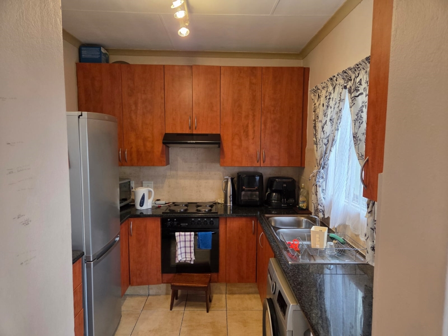 2 Bedroom Property for Sale in Paulshof Gauteng