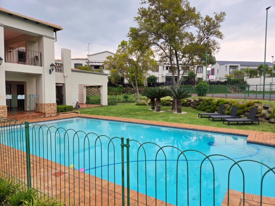 2 Bedroom Property for Sale in Paulshof Gauteng