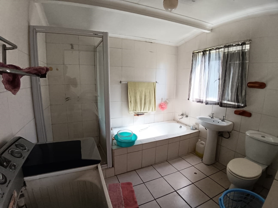 3 Bedroom Property for Sale in Brakpan Central Gauteng