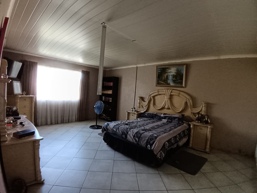 3 Bedroom Property for Sale in Brakpan Central Gauteng