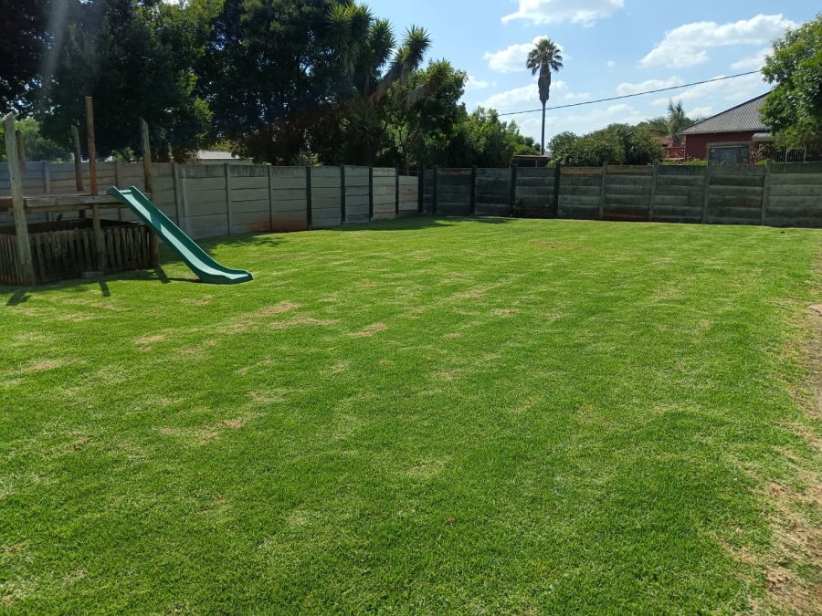 3 Bedroom Property for Sale in Brakpan Central Gauteng