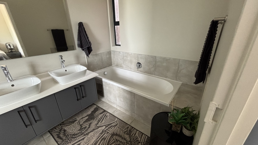 3 Bedroom Property for Sale in Montana Gauteng