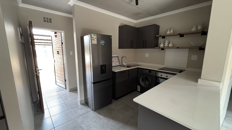 2 Bedroom Property for Sale in Sinoville Gauteng