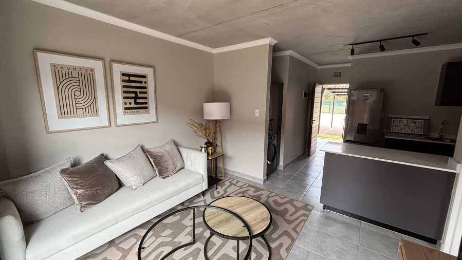 2 Bedroom Property for Sale in Sinoville Gauteng