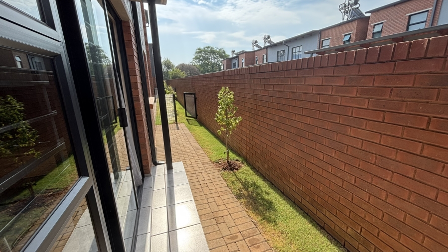 2 Bedroom Property for Sale in Sinoville Gauteng