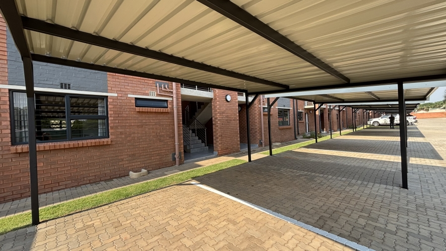 2 Bedroom Property for Sale in Sinoville Gauteng