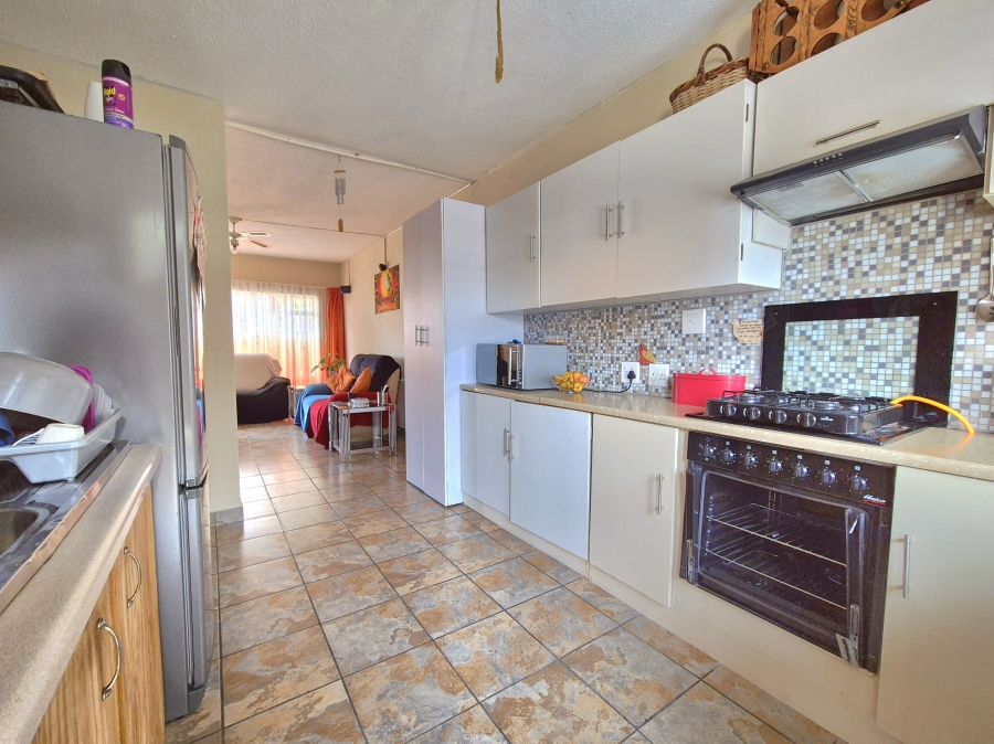 2 Bedroom Property for Sale in Brakpan Central Gauteng