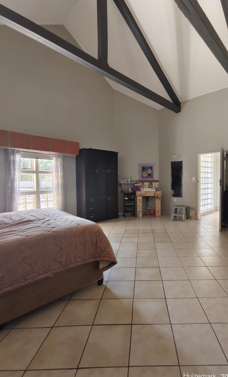 5 Bedroom Property for Sale in Riverside Gauteng