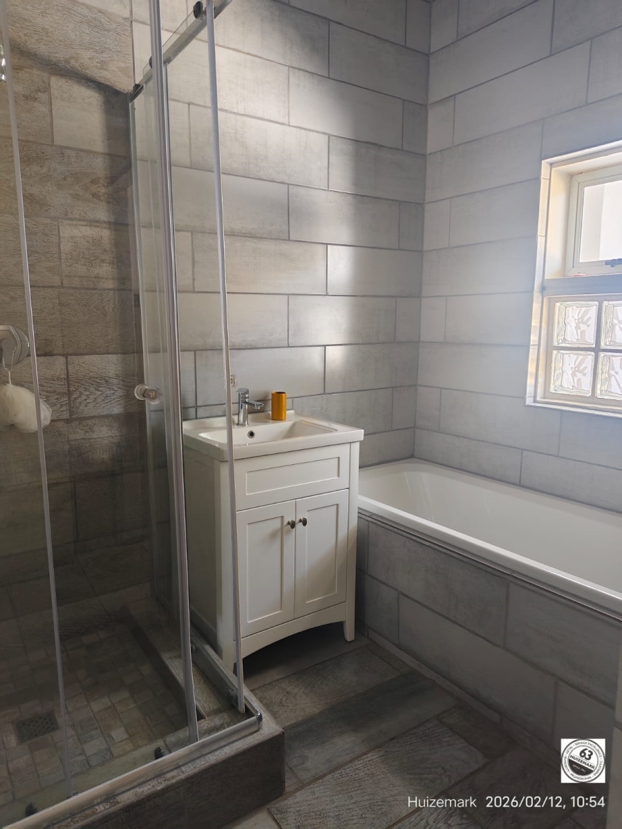 5 Bedroom Property for Sale in Riverside Gauteng