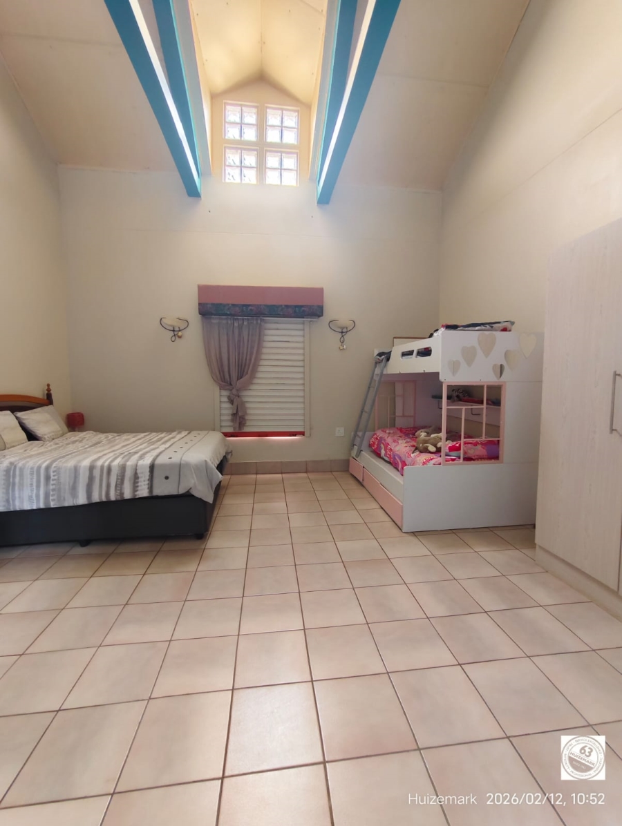 5 Bedroom Property for Sale in Riverside Gauteng