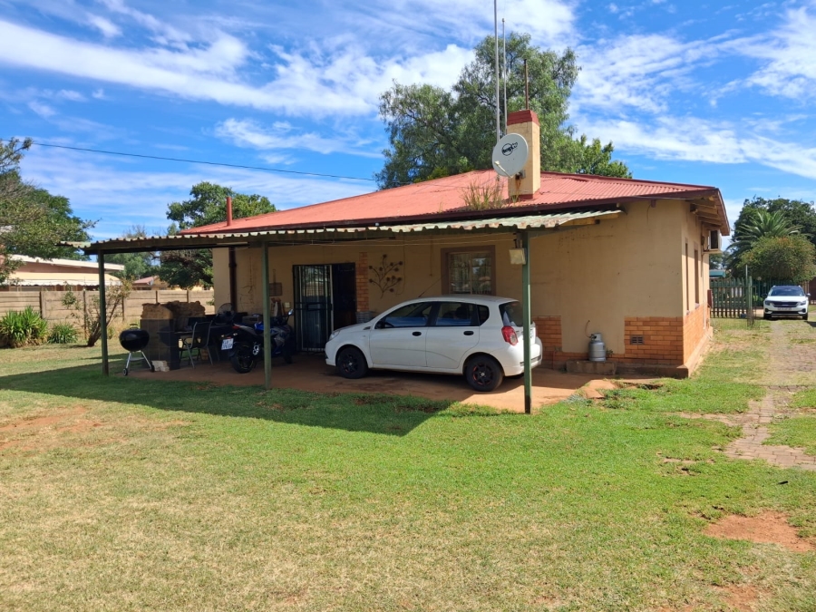 2 Bedroom Property for Sale in Rothdene Gauteng