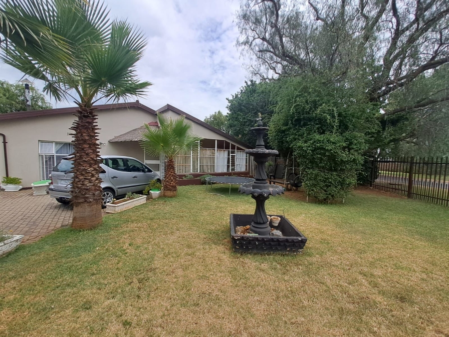 3 Bedroom Property for Sale in Rothdene Gauteng