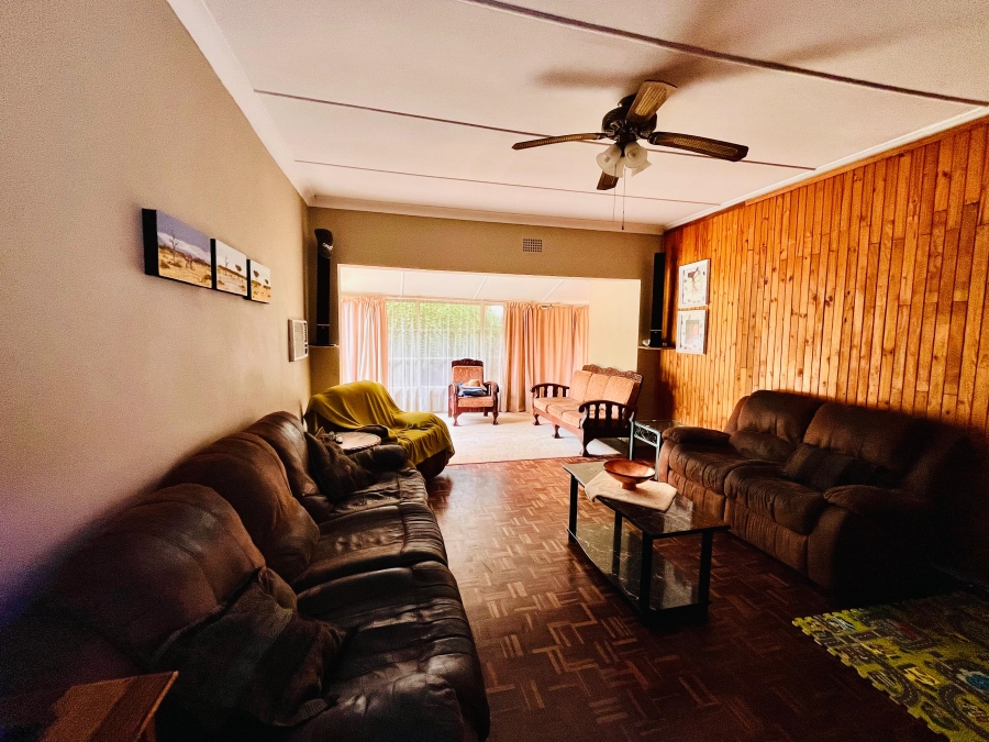 3 Bedroom Property for Sale in Rothdene Gauteng