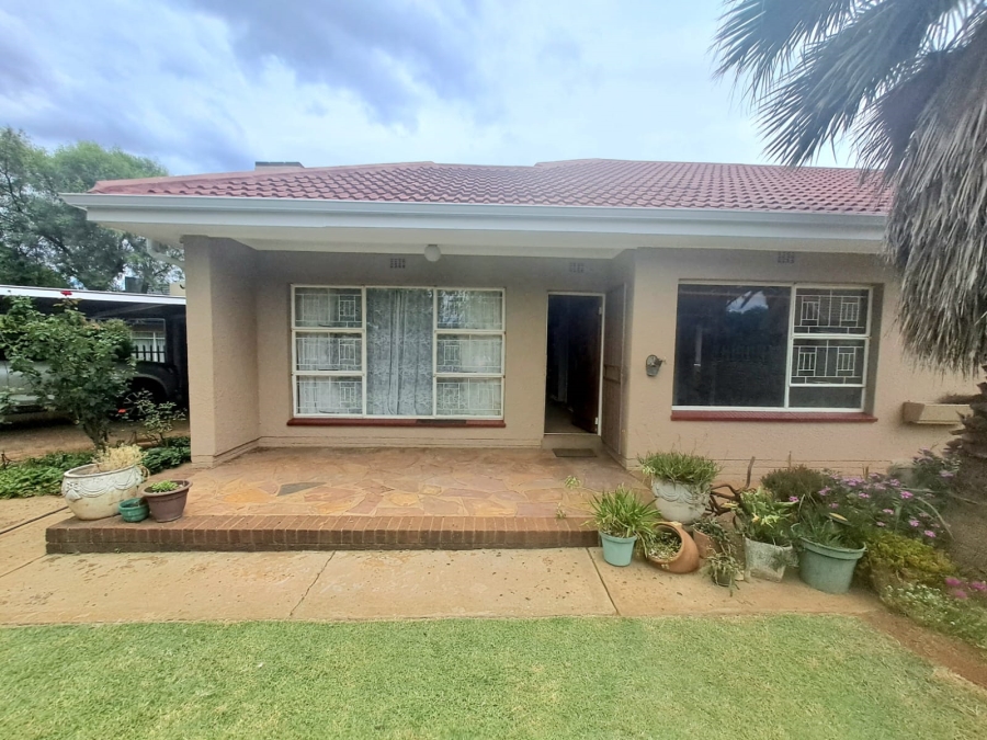 3 Bedroom Property for Sale in Sonland Park Gauteng