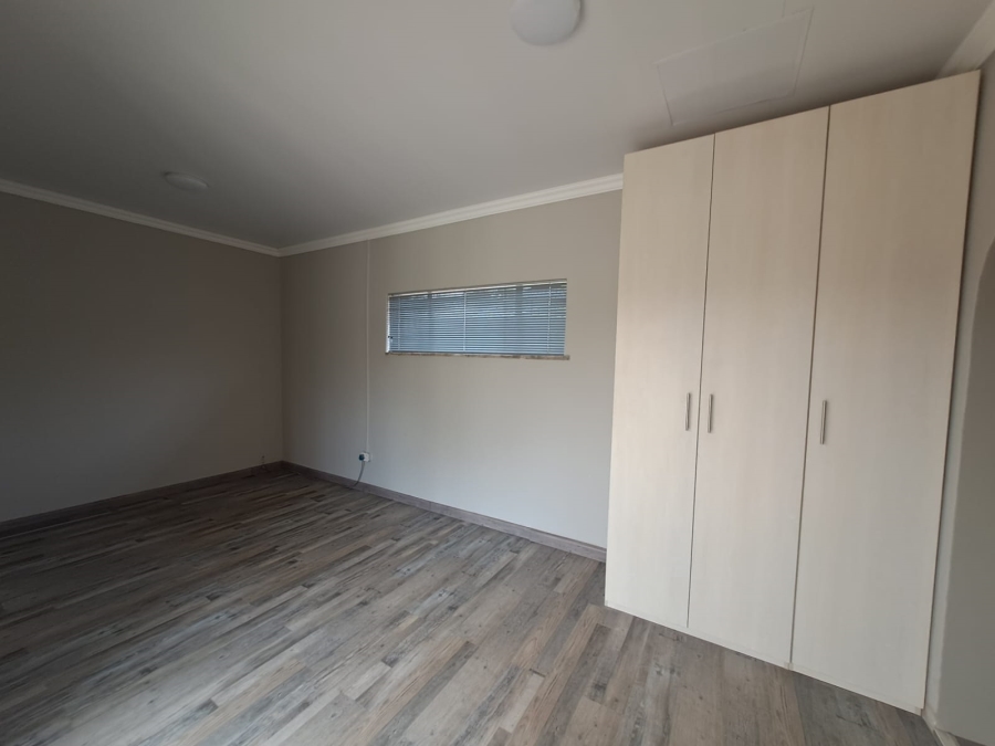 3 Bedroom Property for Sale in Sonland Park Gauteng