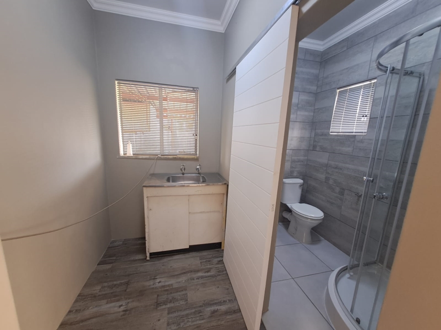 3 Bedroom Property for Sale in Sonland Park Gauteng